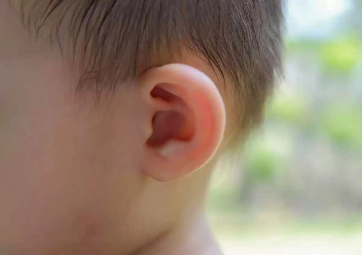 Bebeklerde ve Çocuklarda Kulak Ağrısı